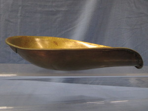 lot 137 image: Hardware  Candy Tray