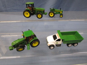 lot 169 image: John Deere Toys