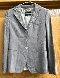 lot 58 image: Giorgio Armani Pant Suit
