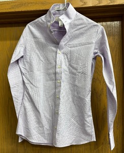 lot 59 image: Two Essex Signature Performance Collection Button Up Shirts
