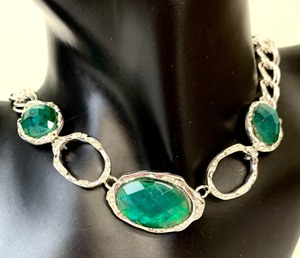 lot 131 image: Pretty Jones of New Your Silver and Green Stone Necklace