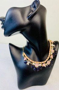 lot 132 image: Beautiful Lauren Conrad Necklace Pink and Gold