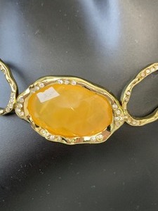 lot 76A image: Beautiful Yellow and Gold Tone Necklace and Earrings Set
