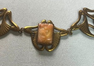 lot 243 image: Vintage Art Nouveau Choker Necklace