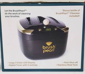 lot 79 image: BrushPearl - The Original Digital Ultrasonic Make Up and Cosmetic Brush Cleaner - NEW