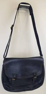 lot 32 image: Black Leather Computer Bag Made by Nash Italian Leather