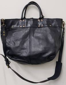 lot 49 image: Nash Italian Leather Milano Black Leather Tote-NEW