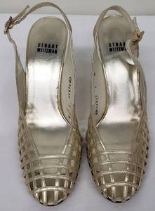 lot 199 image: Stuart Weitzman Gold Cage Leather Shoes - Size 7M