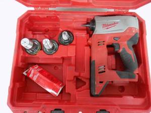 lot 36 image: Milwaukee M18 ProPex Expansion Tool