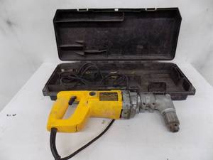 lot 39 image: Dewalt 12 Right Angle Drill works