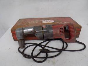 lot 69 image: Dewalt 90 Degree angle drill works