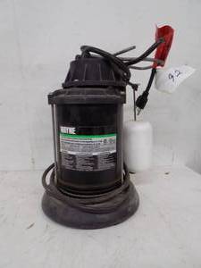 lot 92 image: WAYNE 13 HP Submersible sump pump