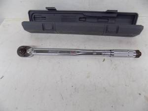 lot 102 image: 38 Drive tork wrench (Performax)