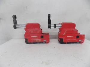 lot 108 image: 2 Hammer vacs Milwaukee