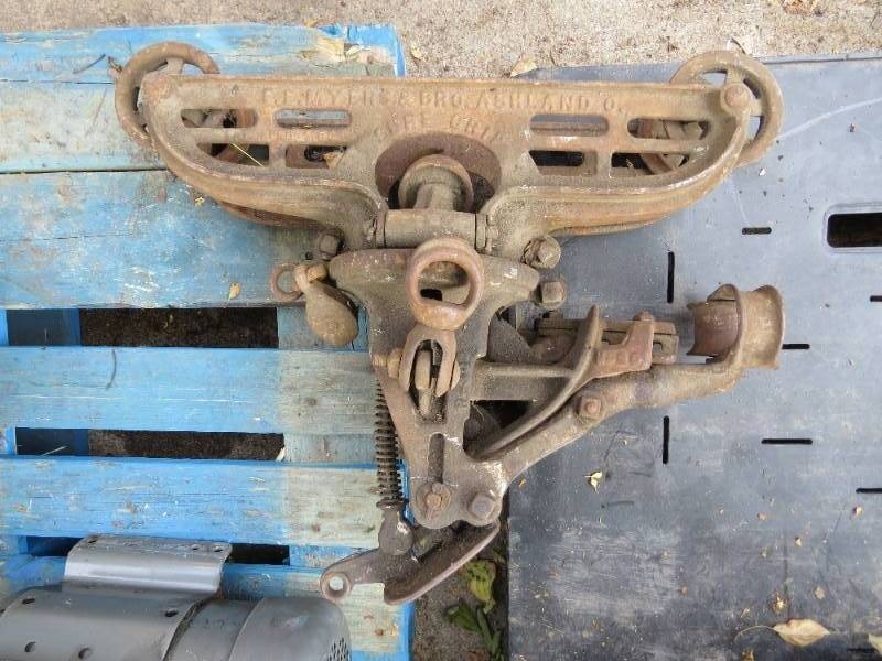 lot 77 image: Antique Hay Trolley Carrier