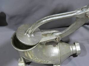lot 61 image: Smi No. 5 Sausage Stuffer - Buffalo, New York