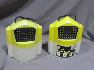 lot 73 image: 2 Piece Lot of Frabill Flow Troll Minnow Buckets