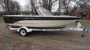 lot 7 image: 1997 Crestliner Boat, Volvo Penta Motor, 92 Shore-land-r Trailer