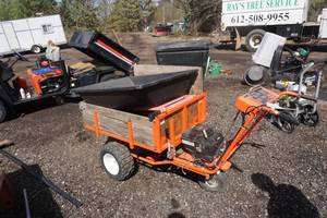lot 7 image: Dr Power Wagon 3 Wheel Power Utility Material Handling Dump Cart
