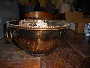 Decorative bowl