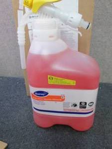 lot 17 image: 5 L Diversey Stride Citrus Neutral ...