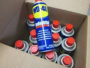 lot 40 image: 12- 16 oz Cans WD-40 Industrial...