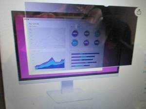 lot 77 image: 3M High Clarity Privacy Filter for ...