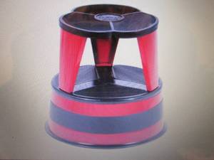 lot 100 image: Cramer Kik-Step Steel Step Stool, 2...