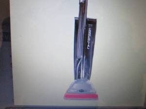 lot 101 image: Sanitaire TRADITION Upright Vacuum,...