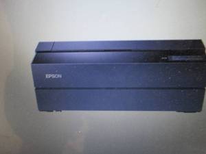 lot 117 image: Epson SureColor P900 17-Inch deskto...