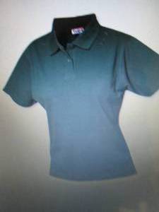 lot 136 image: 31 Extra Small Bottle Green Clique ...