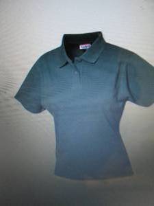 lot 143 image: 11 Bottle Green Large Clique LQK000...