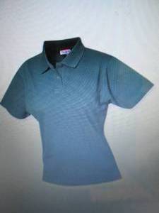 lot 145 image: 10 Bottle Green Large Clique LQK000...