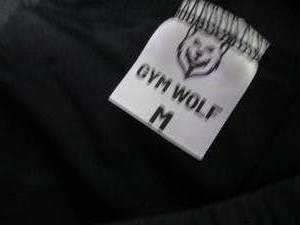 lot 255 image: 2 pr Gym Wolf Medium Mens Shorts NW...