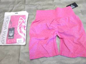 lot 310 image: 2 pr Gym Wolf Ladies Large Scrunch ...