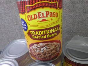lot 423 image: 12- 16 oz Cans Old El Paso Refried ...