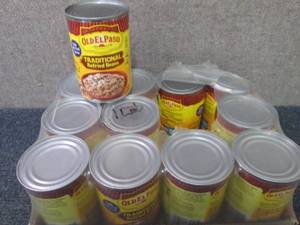 lot 424 image: 12- 16 oz Cans Old El Paso Refried ...