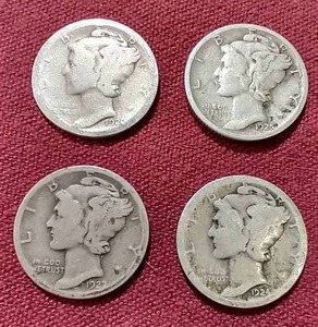 lot 31 image: (4) 1920s Mercury Dimes
