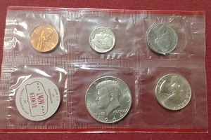 lot 64 image: 1964 Uncirculated Coin Set - Denver Only