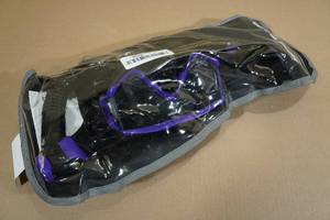 lot 361 image: Cressi Pano 3 Snorkel Set -BlackPurple
