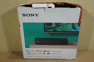 lot 376 image: Sony Blu-RayDVD Player