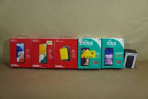 lot 391 image: Assorted Cellphones
