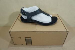 lot 421 image: Vionic Terra Sandals - Size 7