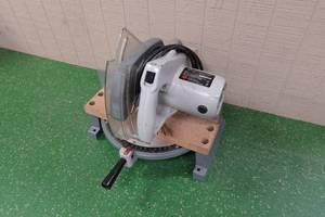 lot 3 image: Rockwell Miter Saw