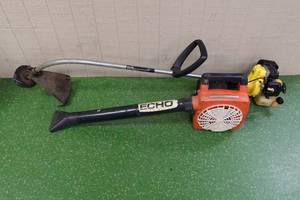 lot 7 image: Eager Beaver Weed Whip with Echo Leaf Blower