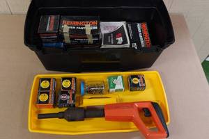 lot 15 image: Remington Powder Actuated Tool with Fasteners