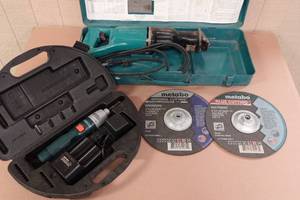 lot 16 image: Makita Corded Reciprocating Saw