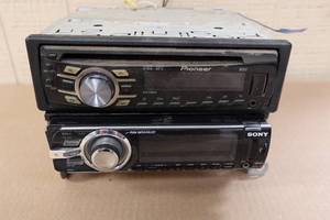 lot 25 image: 2 Car Decks