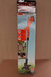 lot 32 image: Black  Decker Cordless 10 String TrimmerEdger