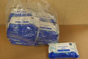 lot 261 image: Alcohol Wipes